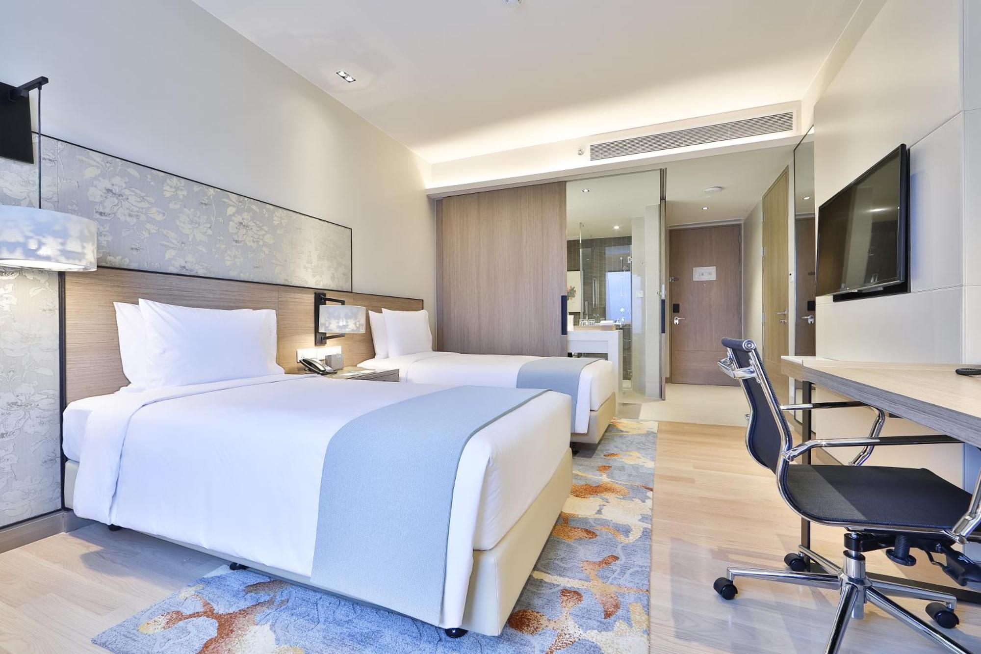 Holiday Inn & Suites Rayong City Centre, An Ihg Hotel Εξωτερικό φωτογραφία